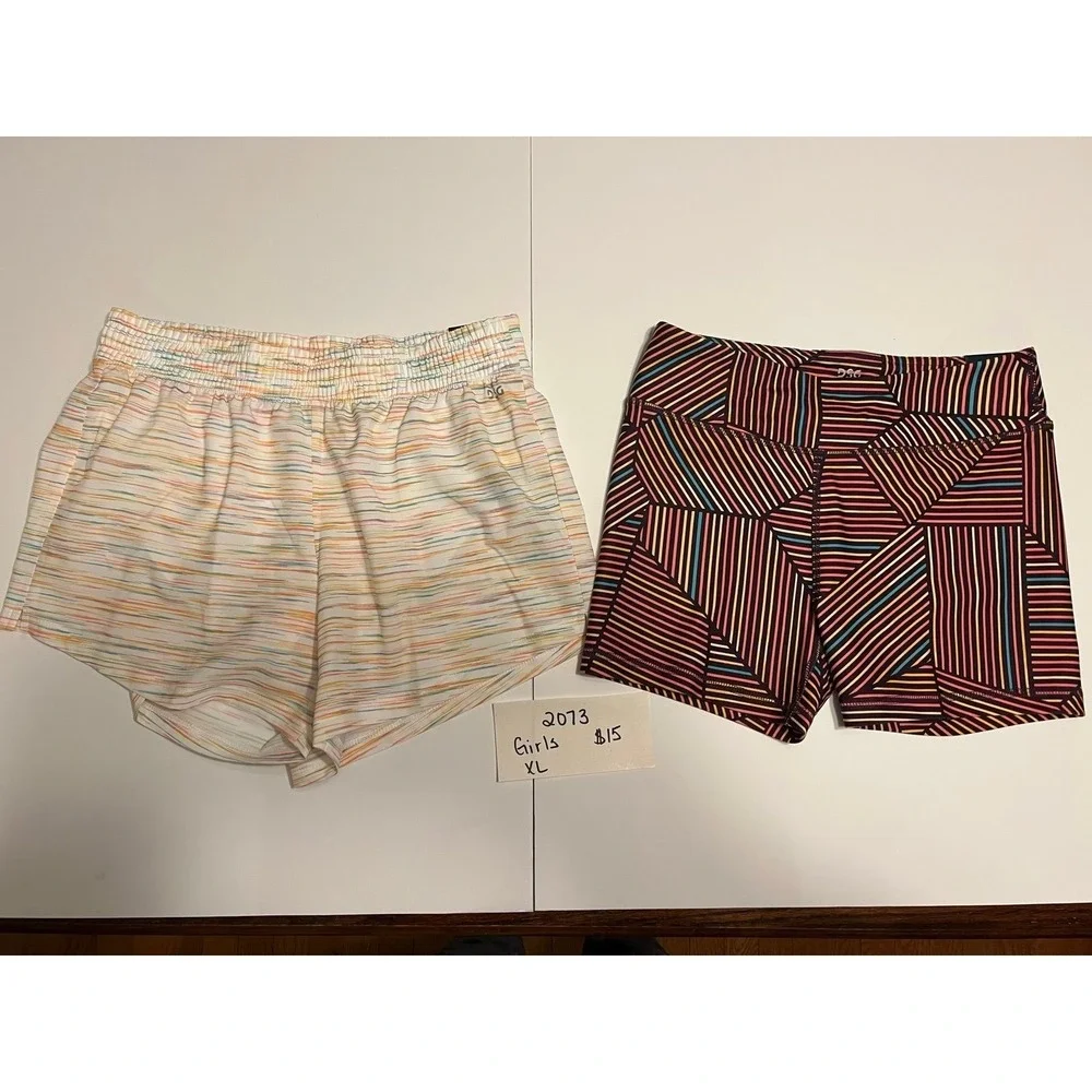 Girls size 16‎ shorts (2073)